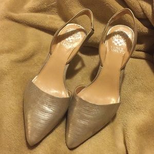 FINAL SALE😱😱Vince Camuto Heels